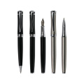 Vente chaude Metal Fountain Pen Logo personnalisé pour l&#39;homme Smooth Writing Black Fountain Pen Nibs